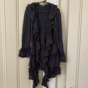 Beautiful flouncy knitted jacket/cardigan